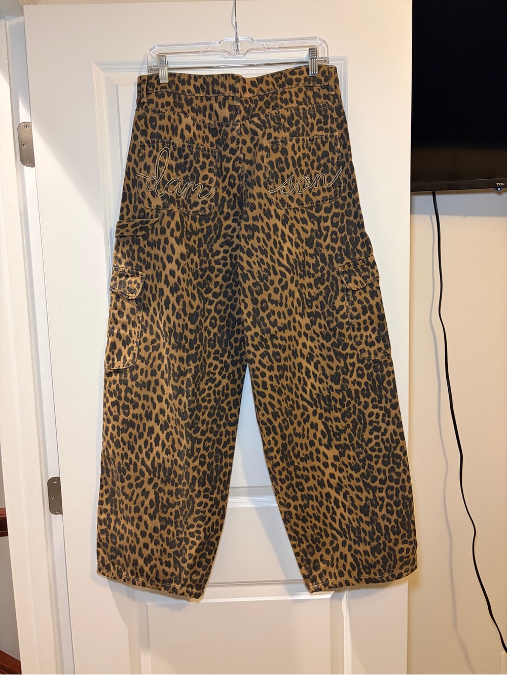 Damson Madder | Leopard Print Wide-Leg Cargo Jeans in Brown/Black NWT - Picture 4 of 9